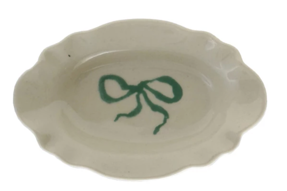 Julia Scalloped Dish with Bow